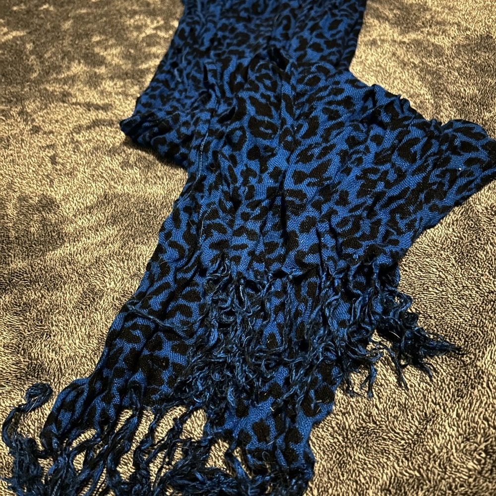 Chic Scarf Set of Three